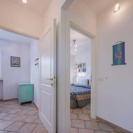 Апартаменты La Casa Di Alice By Interhome Чинкуале