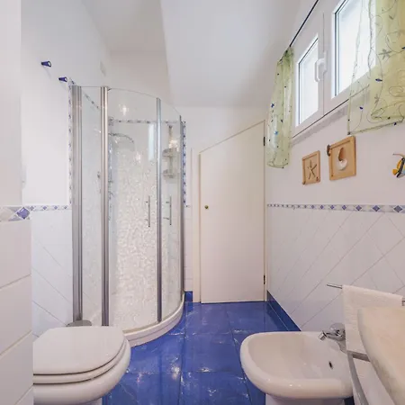 La Casa Di Alice By Interhome Чинкуале